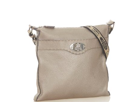 Fendi Selleria Leather Crossbody Bag (SHG-19088) Sale