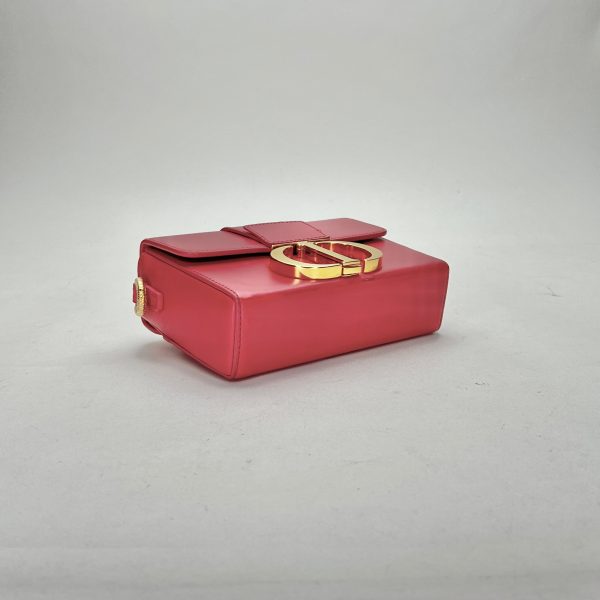 30 Montaigne Box Pink Crossbody Bag in Calfskin, Gold hardware on Sale