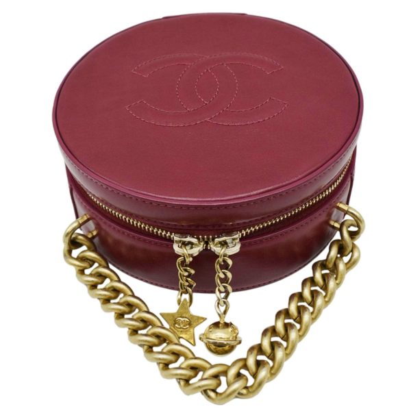 CHANEL Round As Earth Leather Crossbody Bag Fuchsia Online now